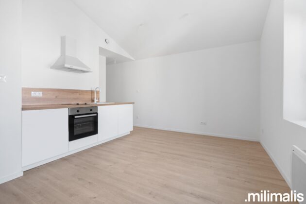 T2 au dernier étage d&rsquo;une petite résidence entièrement rénovée