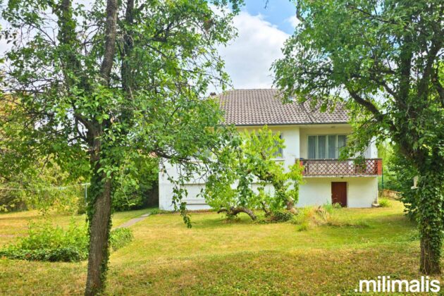 Maison familiale sur plus de 15 ares